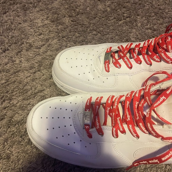 Supreme Air Force 1s - Picture 6 of 6